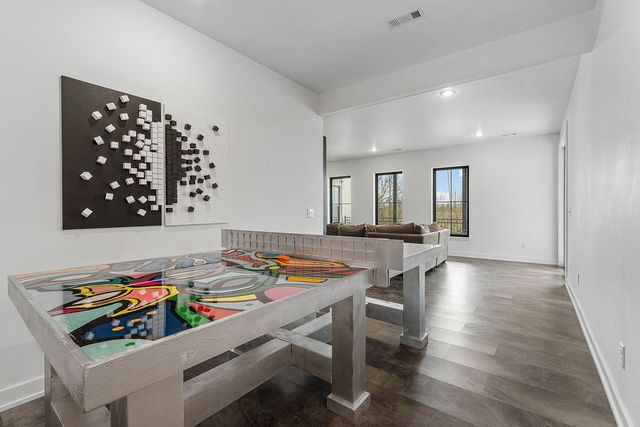 3419 NW Riverbend Road, Bentonville, AR 72712