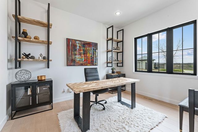 3419 NW Riverbend Road, Bentonville, AR 72712