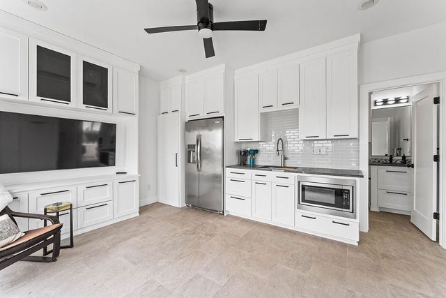 3419 NW Riverbend Road, Bentonville, AR 72712