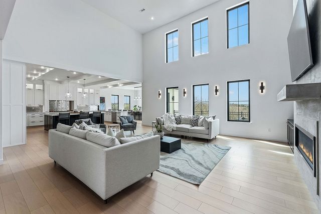 3419 NW Riverbend Road, Bentonville, AR 72712