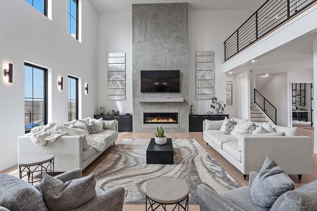 3419 NW Riverbend Road, Bentonville, AR 72712