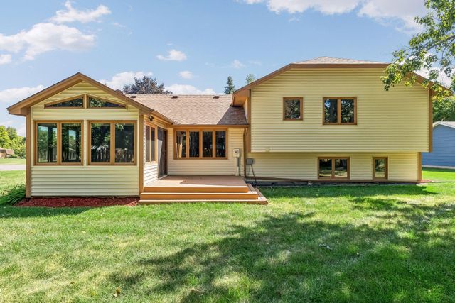 10000 31st Avenue N, Plymouth, MN 55441