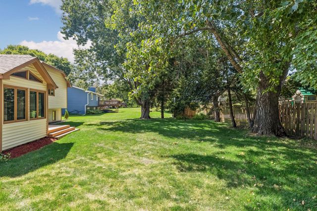 10000 31st Avenue N, Plymouth, MN 55441