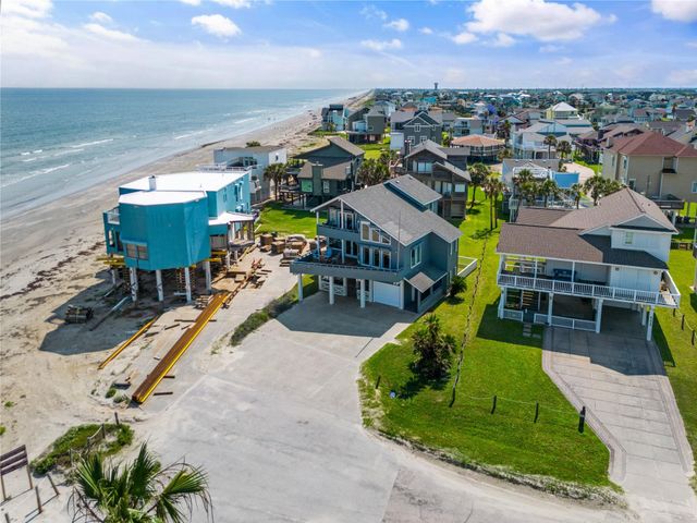 4239 Spoonbill Lane, Galveston, TX 77554