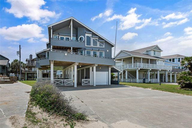 4239 Spoonbill Lane, Galveston, TX 77554