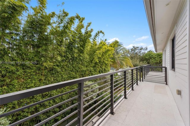 8391 SW 65th Ave 8391, Miami, FL 33143