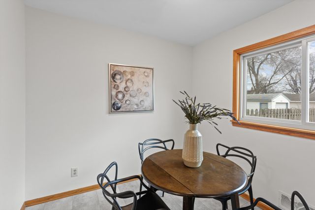 4534 Dupont Avenue N, Minneapolis, MN 55412