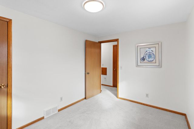 4534 Dupont Avenue N, Minneapolis, MN 55412