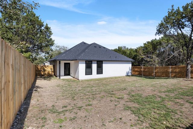 2515 Austin Court, Granbury, TX 76048