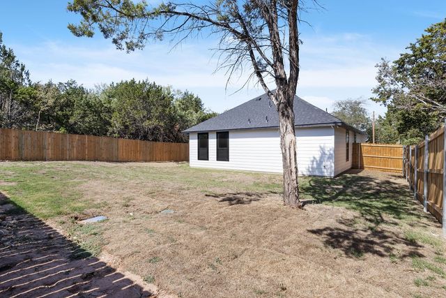2515 Austin Court, Granbury, TX 76048