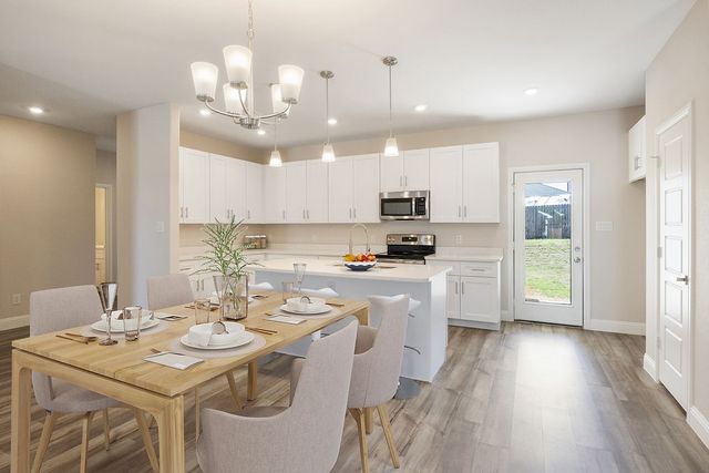 2515 Austin Court, Granbury, TX 76048