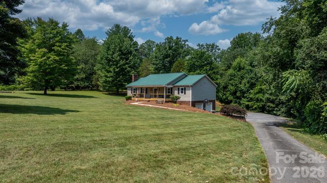 2990 Clarks Chapel Road, Lenoir, NC 28645