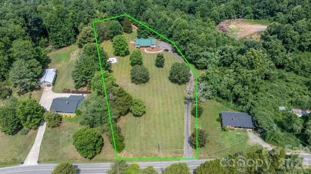 2990 Clarks Chapel Road, Lenoir, NC 28645