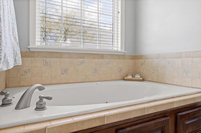 6781 Buckhannon Lane, Hixson, TN 37343
