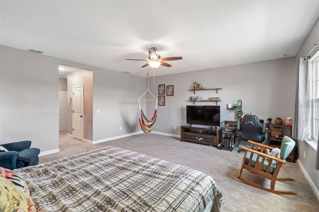 1084 CAVENDER CREEK ROAD, Minneola, FL 34715