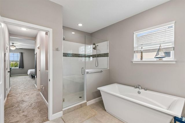 1084 CAVENDER CREEK ROAD, Minneola, FL 34715