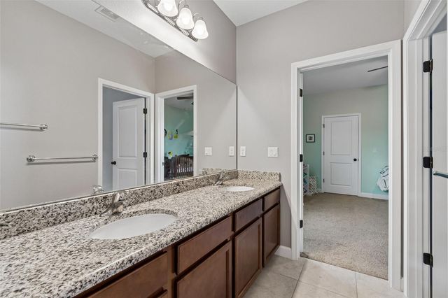 1084 CAVENDER CREEK ROAD, Minneola, FL 34715