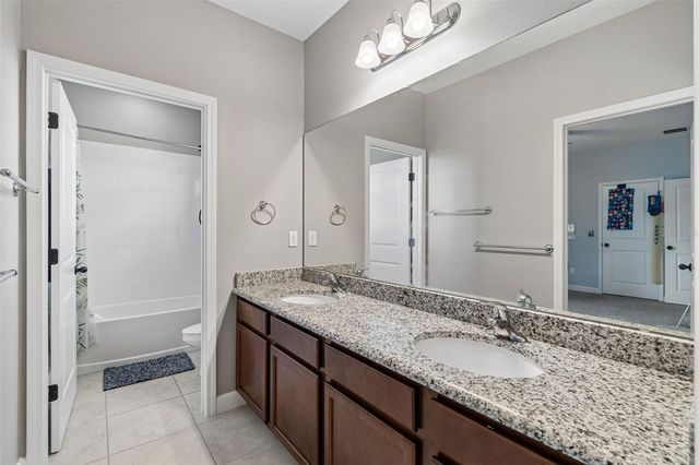 1084 CAVENDER CREEK ROAD, Minneola, FL 34715