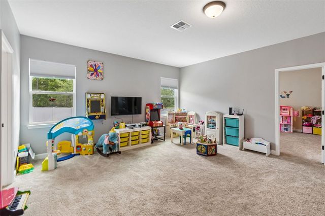 1084 CAVENDER CREEK ROAD, Minneola, FL 34715