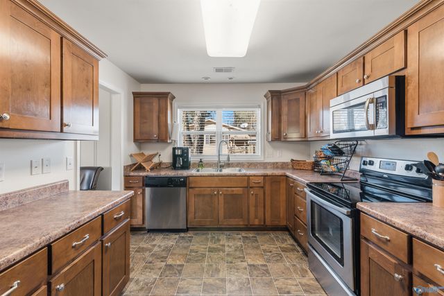 500 Nelson Street SW, Hartselle, AL 35640