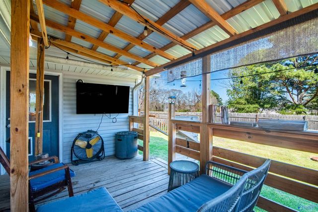 500 Nelson Street SW, Hartselle, AL 35640