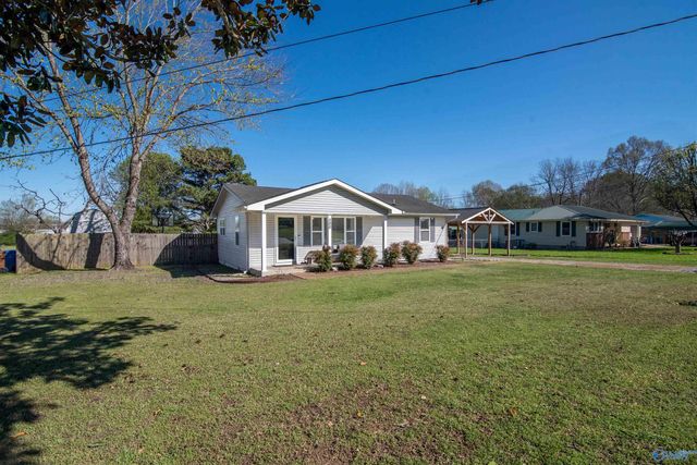 500 Nelson Street SW, Hartselle, AL 35640