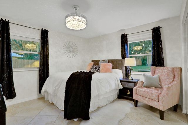 13900 County Road 13, St Augustine, FL 32092