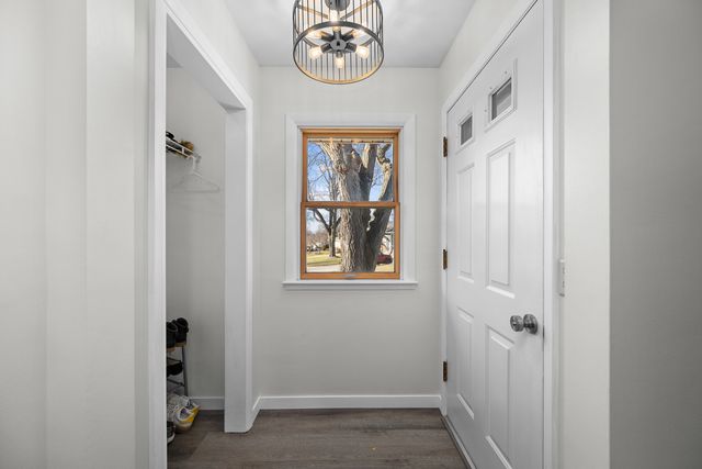 226 Hillcrest Drive, Geneseo, IL 61254