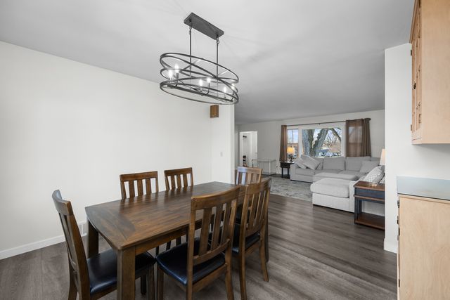 226 Hillcrest Drive, Geneseo, IL 61254