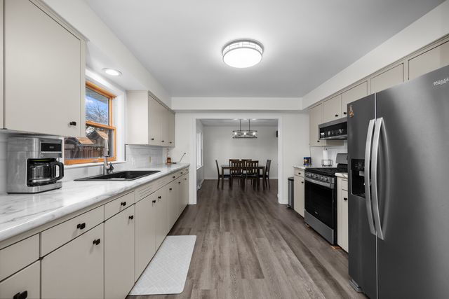 226 Hillcrest Drive, Geneseo, IL 61254