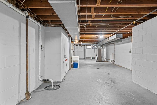 226 Hillcrest Drive, Geneseo, IL 61254