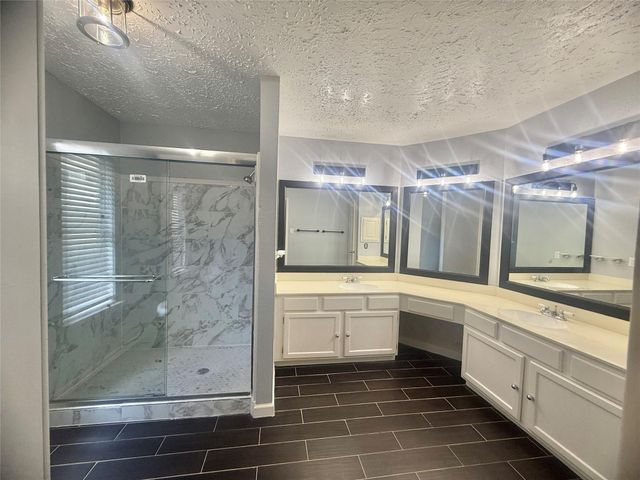 4731 Quillback Drive, Friendswood, TX 77546