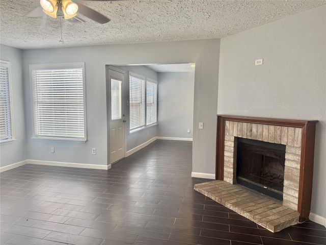 4731 Quillback Drive, Friendswood, TX 77546