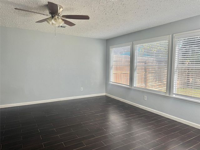 4731 Quillback Drive, Friendswood, TX 77546