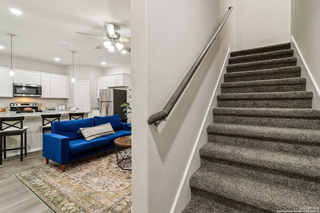 106 Sai Mnr Unit 101, San Antonio, TX 78249