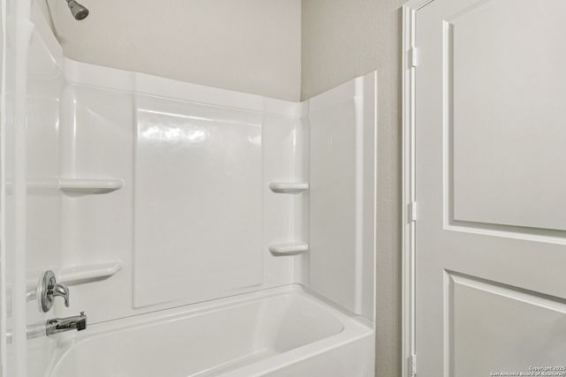 106 Sai Mnr Unit 101, San Antonio, TX 78249