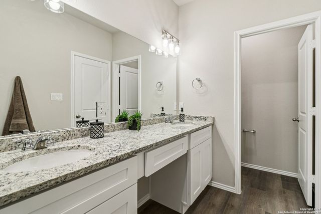 106 Sai Mnr Unit 101, San Antonio, TX 78249