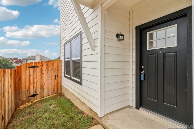 106 Sai Mnr Unit 101, San Antonio, TX 78249