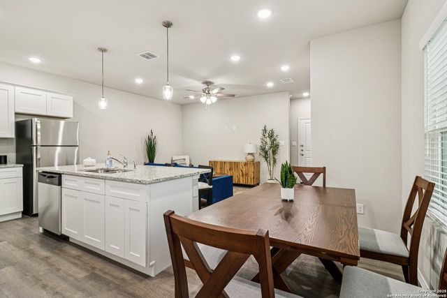 106 Sai Mnr Unit 101, San Antonio, TX 78249