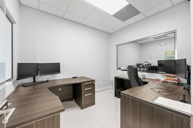 9200 Belvedere Road 207, Royal Palm Beach, FL 33411