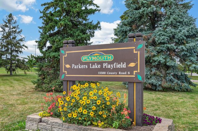 2210 Ranchview Lane N 127, Plymouth, MN 55447