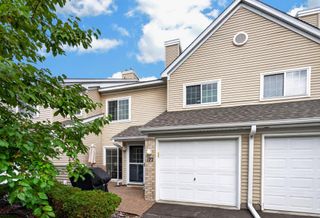 2210 Ranchview Lane N 127, Plymouth, MN 55447