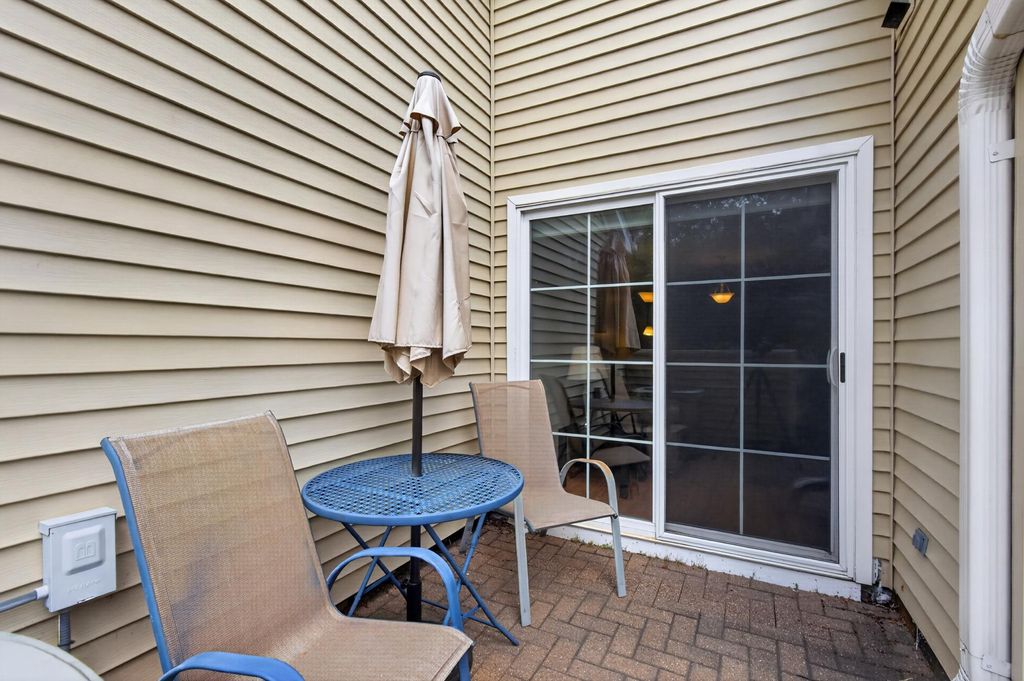 2210 Ranchview Lane N 127, Plymouth, MN 55447 — photo 3