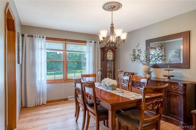 5550 Scherff Road, Orchard Park, NY 14127