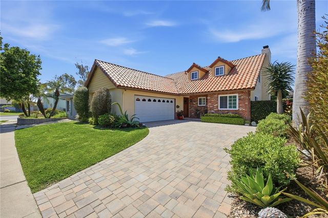 105 Harvard Lane, Seal Beach, CA 90740