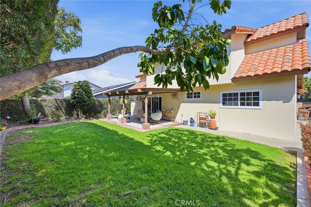 105 Harvard Lane, Seal Beach, CA 90740