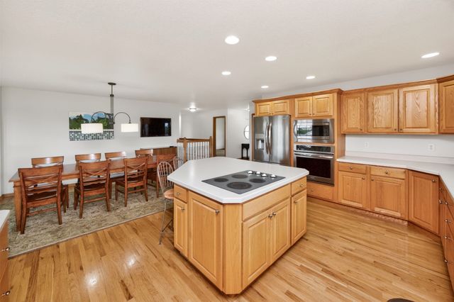 5764 NW 3rd Court, Des Moines, IA 50313
