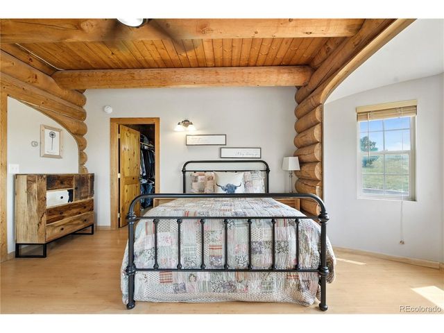 39980 Fox Trot Cir, Elizabeth, CO 80107