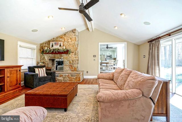 19 SANDRA LN, Tabernacle, NJ 08088