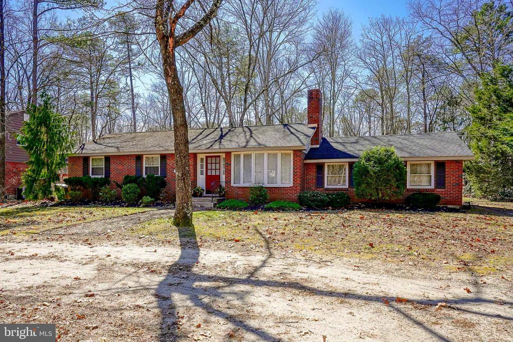 19 SANDRA LN, Tabernacle, NJ 08088